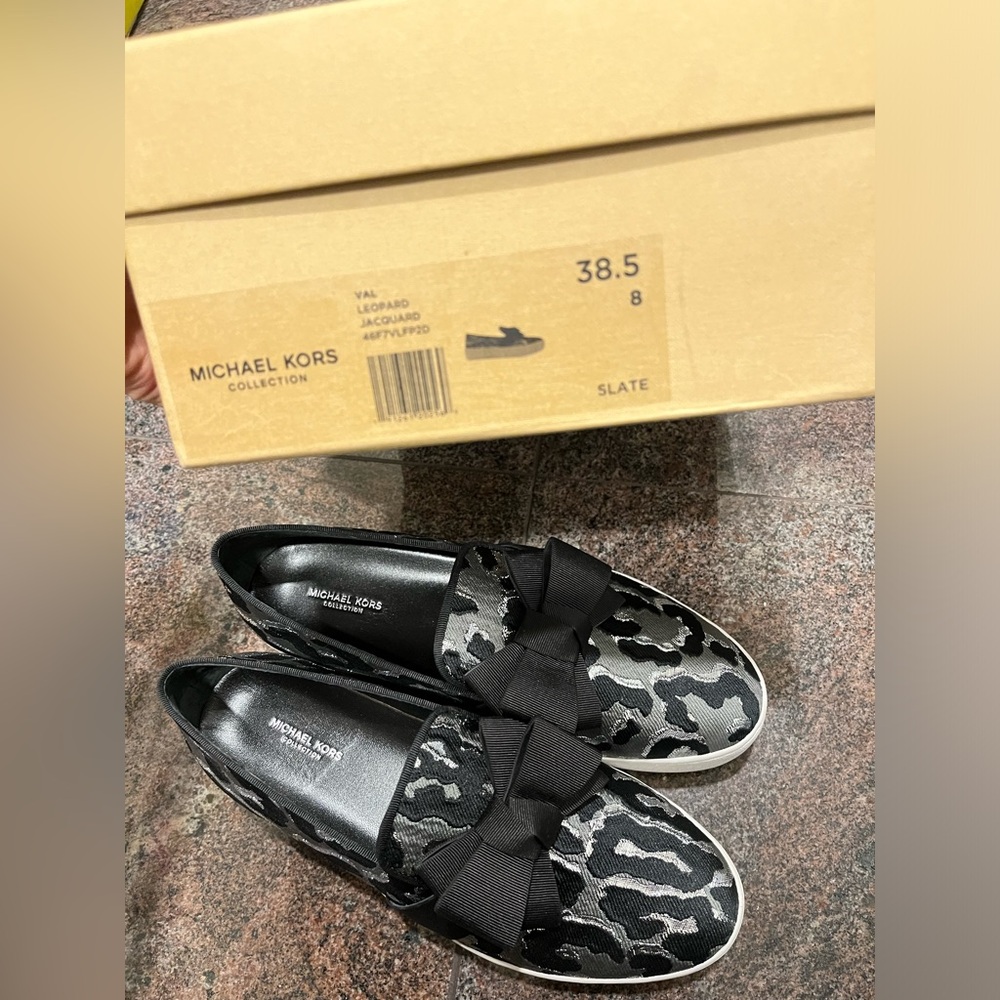 Brand New with Box Michael Kors Lux Collection platform slip on size 8 / 38.5